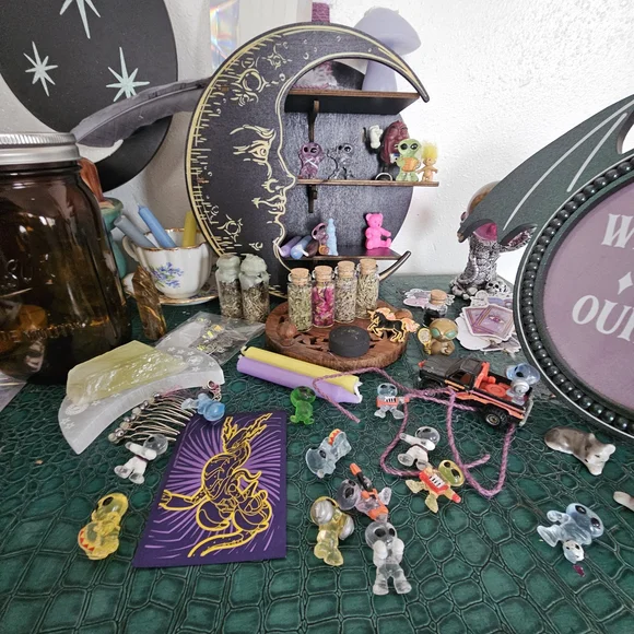 Colorful Enamel Pin Collection - Picture 3 of 5